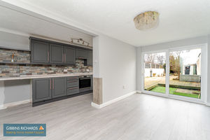 Kitchen/Diner- click for photo gallery